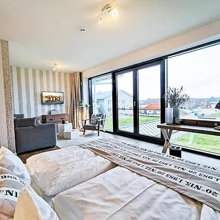 Hotel Easy Living 3*