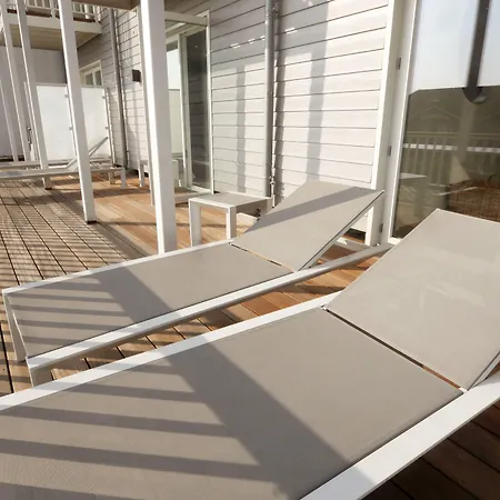 Hotel Easy Living 3*