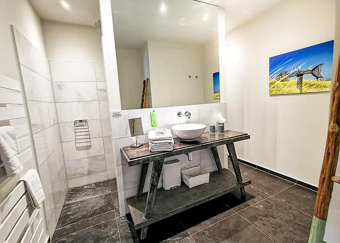 Easy Living Hotel List