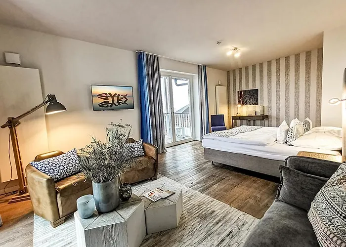 Easy Living Hotel List