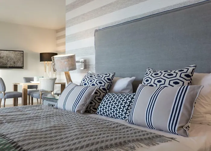 Hotel Easy Living 3*