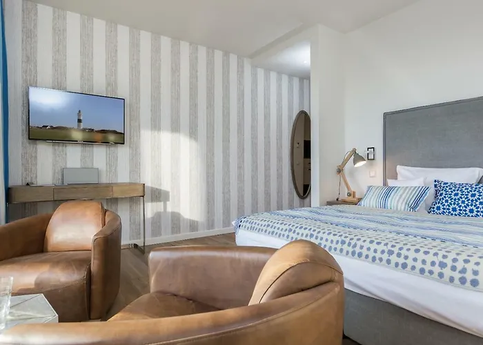 Hotel Easy Living 3*